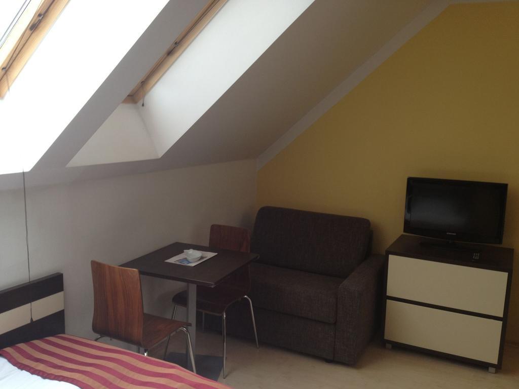 Apartman Nellinka Bešeňová Extérieur photo