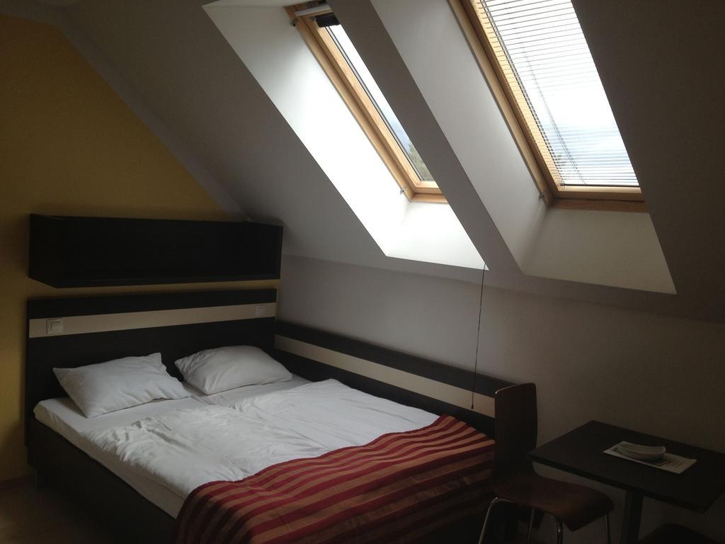 Apartman Nellinka Bešeňová Extérieur photo