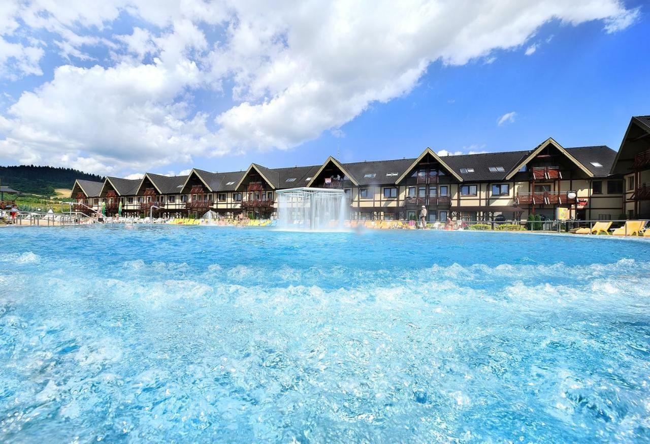 Apartman Nellinka Bešeňová Extérieur photo